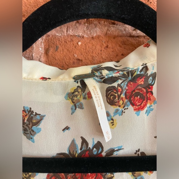 Free People floral button down blouse, M - Picture 2 of 3